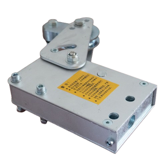 Предохранительный замок подвесных лесов