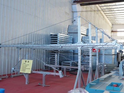 Подвесная мостовая платформа