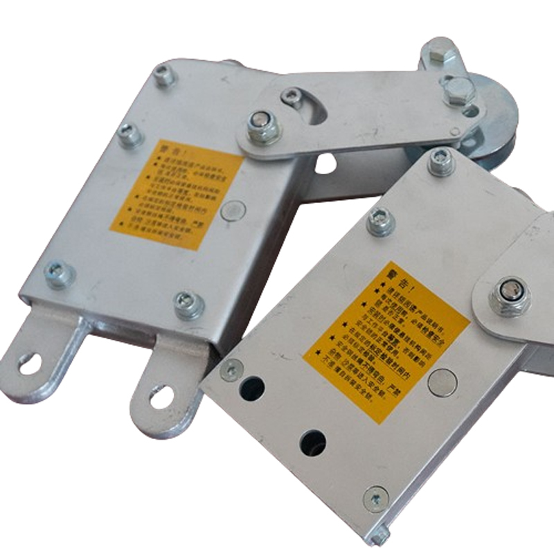 Предохранительный замок для подвесной гондолы